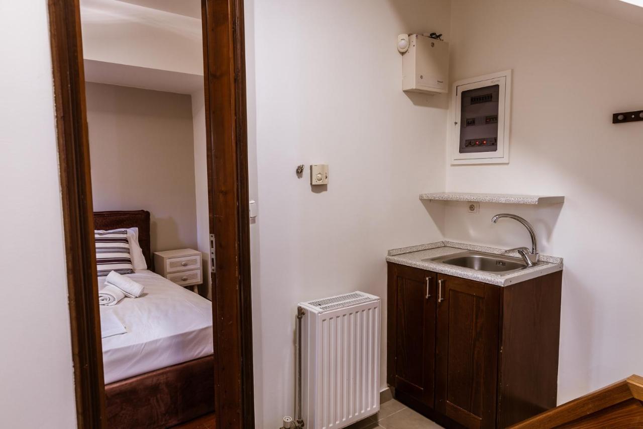 Villa Cactus Maisonette near Airport à Pórto Ráfti Extérieur photo