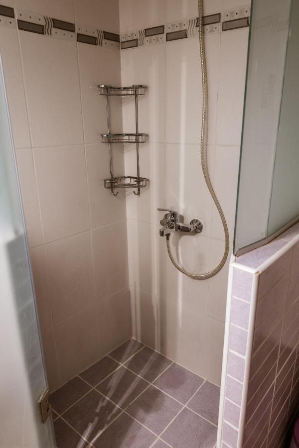 Villa Cactus Maisonette near Airport à Pórto Ráfti Extérieur photo